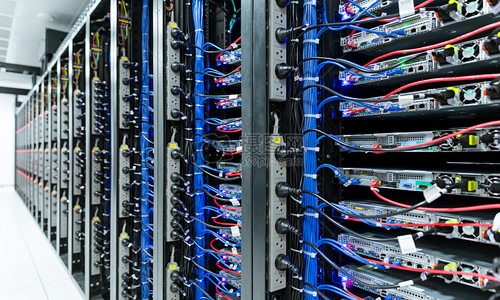 <b>UPS行业分析：机架式UPS电源市场潜力前景有多大?</b>